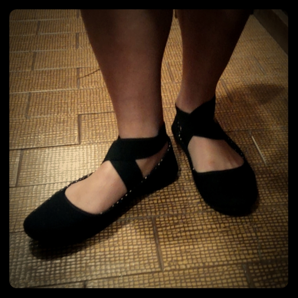 Black flats
